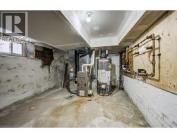 374 LOUISA Street - 32