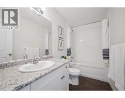 24 MORRISON Road UnitNo. A4 - 33