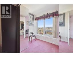 237 KING Street W UnitNo. 1205 - 17