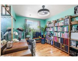 5 BARTON Street - 18