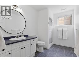 5 BRADBURY Crescent - 25