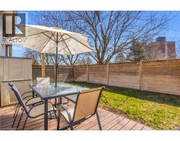 5 BRADBURY Crescent - 31