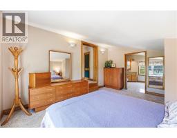 3053 NOTRE DAME Drive - 26