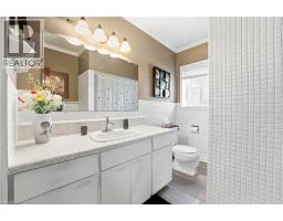 3053 NOTRE DAME Drive - 32