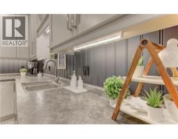 530 LAMPMAN Place - 11