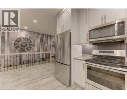 530 LAMPMAN Place - 9