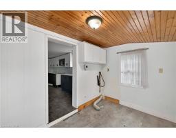 527 BOND Street - 31