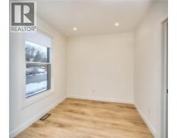 2 ESSON Street - 13
