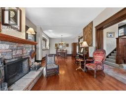 158 TALBOT Street N - 12