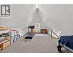 158 TALBOT Street N - 36