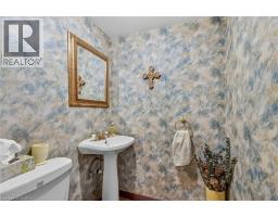 158 TALBOT Street N - 41