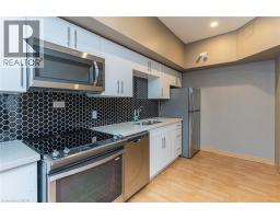 690 KING Street W UnitNo. 514 - 33