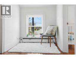 73 SHERWOOD Drive - 24