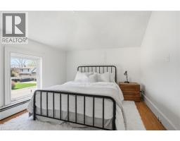 73 SHERWOOD Drive - 25