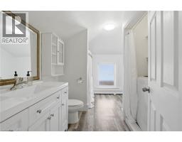 73 SHERWOOD Drive - 32