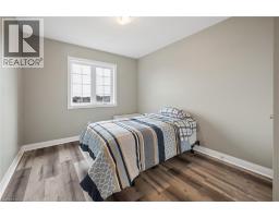 54 BANK SWALLOW Crescent - 36