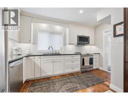 30 SHELDON Avenue N - 26