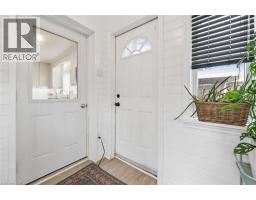 30 SHELDON Avenue N - 29