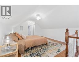 30 SHELDON Avenue N - 31