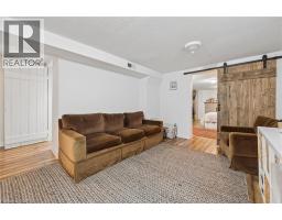 30 SHELDON Avenue N - 35