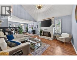 249 LLOYMINN Avenue - 22