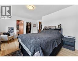 249 LLOYMINN Avenue - 29