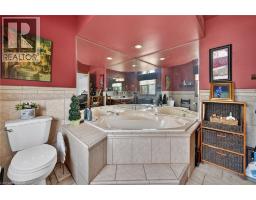 249 LLOYMINN Avenue - 32