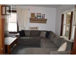 73 TALBOT Street S - 10