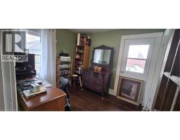 73 TALBOT Street S - 26