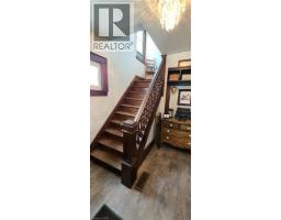 73 TALBOT Street S - 4