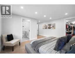 162 GREENBROOK Drive - 18