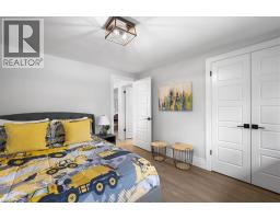 162 GREENBROOK Drive - 27