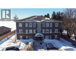 25 MURRAY Court UnitNo. 1 - 2