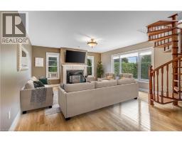 410 MAIN Street W - 15