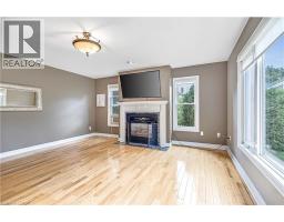 410 MAIN Street W - 20