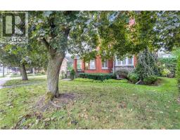 410 MAIN Street W - 3