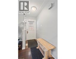 179 VANCOUVER Street - 4