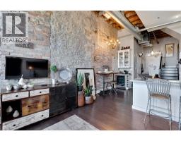 25 CONCESSION Street UnitNo. 209 - 11