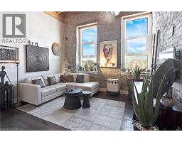 25 CONCESSION Street UnitNo. 209 - 14