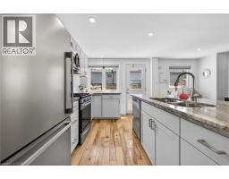 142 RICHARDSON Drive UnitNo. 12 - 11