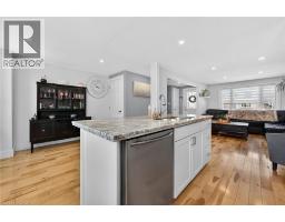 142 RICHARDSON Drive UnitNo. 12 - 12