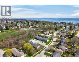 142 RICHARDSON Drive UnitNo. 12 - 33