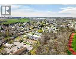 142 RICHARDSON Drive UnitNo. 12 - 34