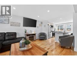 142 RICHARDSON Drive UnitNo. 12 - 5