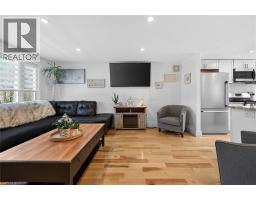 142 RICHARDSON Drive UnitNo. 12 - 7