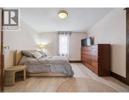 838 MOORE Street - 18