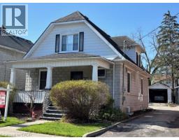 838 MOORE Street - 2