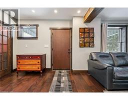 838 MOORE Street - 4