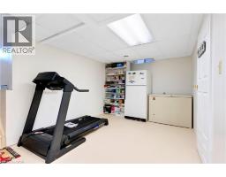 77 MCTAGUE Drive - 33