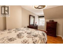 110 LORNE Crescent - 15